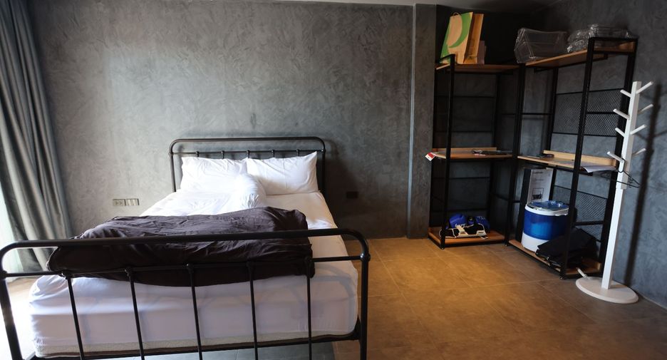 For sale 2 bedrooms retail Space in Thalang, Phuket