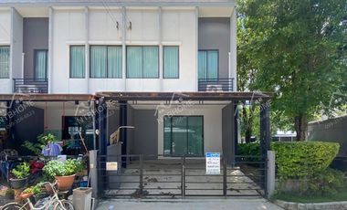 For sale 3 bed townhouse in Mueang Nonthaburi, Nonthaburi