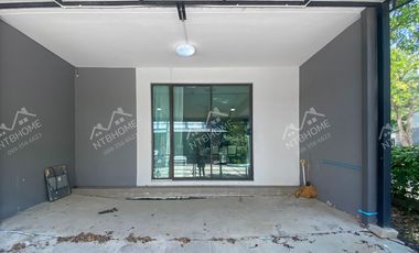 For sale 3 bed townhouse in Mueang Nonthaburi, Nonthaburi