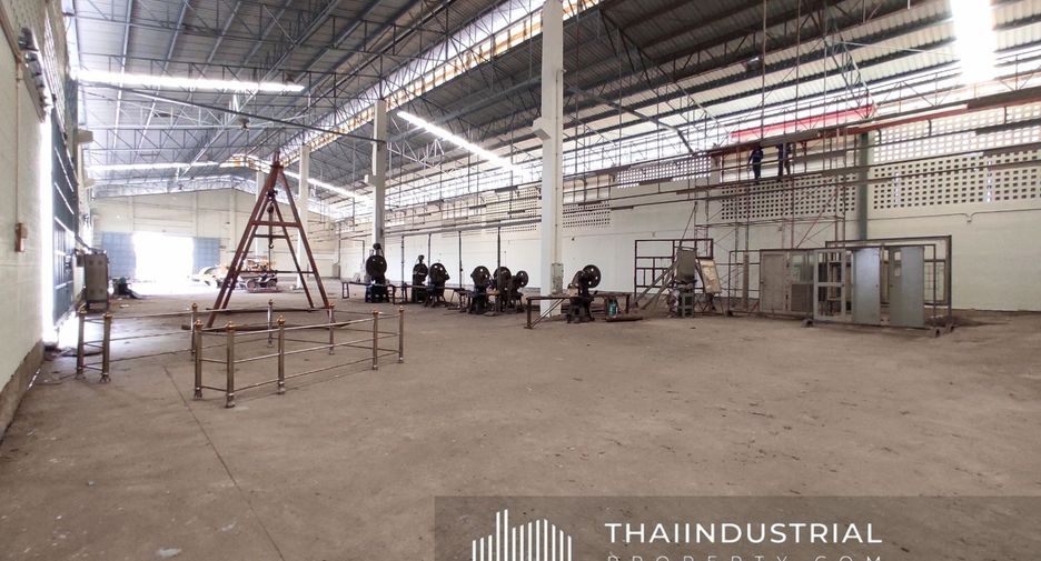 For rent warehouse in Lam Luk Ka, Pathum Thani
