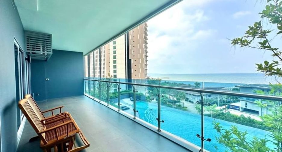 For rent 3 bedrooms condo in Bueng Kum, Bangkok