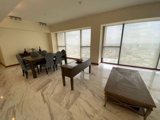 For rent 3 bedrooms condo in Sathon, Bangkok