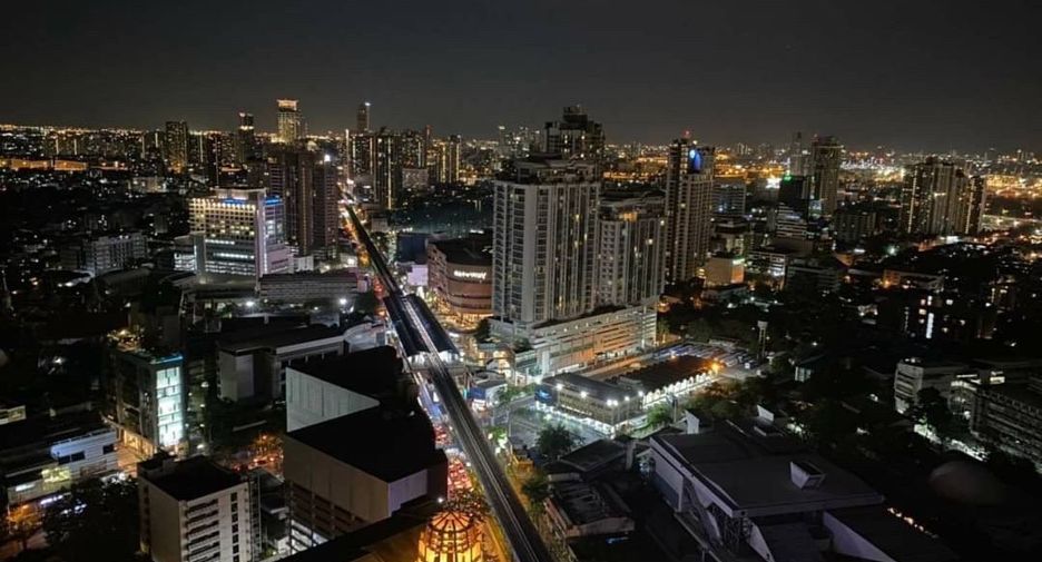 ขาย 4 ห้องนอน คอนโด ใน คลองเตย, กรุงเทพฯ
