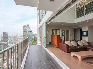 For sale 4 bedrooms condo in Khlong Toei, Bangkok