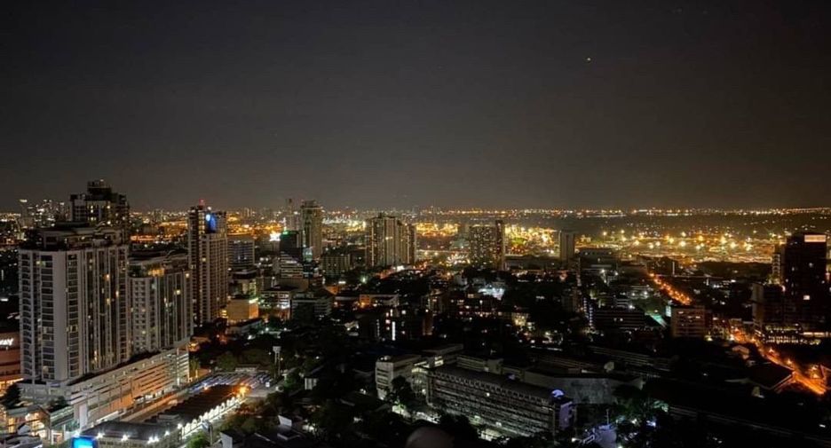 ขาย 4 ห้องนอน คอนโด ใน คลองเตย, กรุงเทพฯ