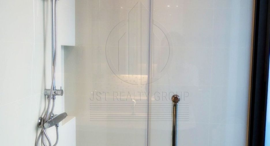 For rent 2 ベッドルーム condo in Khlong Toei, Bangkok