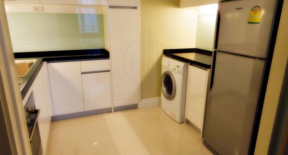 For rent 2 ベッドルーム condo in Khlong Toei, Bangkok