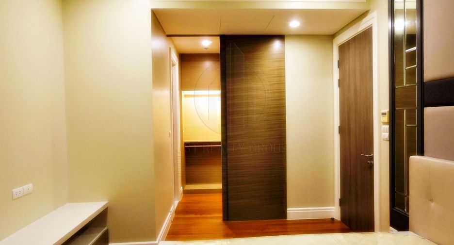 For rent 2 ベッドルーム condo in Khlong Toei, Bangkok