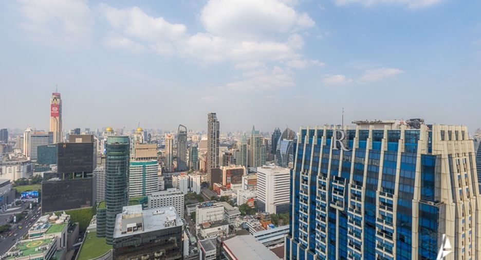 Wohnung zur Miete mit 2 Zimmer in Pathum Wan, Bangkok