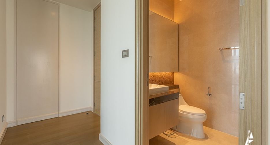 Wohnung zur Miete mit 2 Zimmer in Pathum Wan, Bangkok