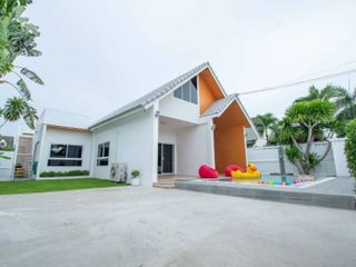 For rent そして for sale 3 Beds villa in South Pattaya, Pattaya