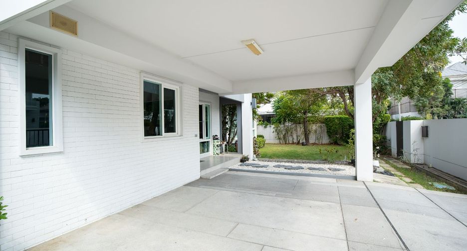 Haus zum Kauf mit 4 Zimmer in Bang Bon, Bangkok
