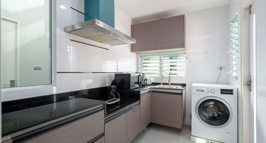 Haus zum Kauf mit 4 Zimmer in Bang Bon, Bangkok