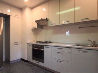 For rent 4 bed serviced apartment in Khlong Toei, Bangkok