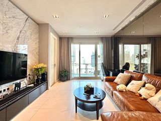 For rent 2 ベッドルーム condo in Pathum Wan, Bangkok