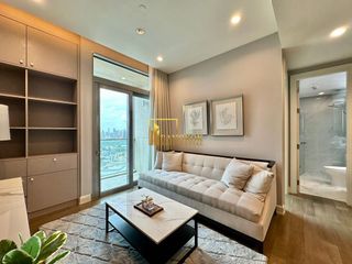 For rent 2 bedrooms condo in Pathum Wan, Bangkok