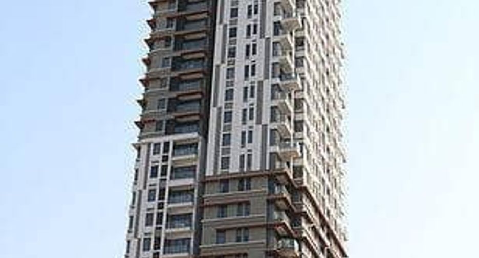 For sale 3 bedrooms condo in Ratchathewi, Bangkok