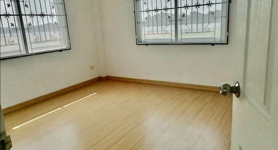 For sale 3 bedrooms house in Phra Nakhon, Bangkok