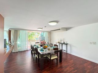 For rent 4 bed apartment in Sathon, Bangkok