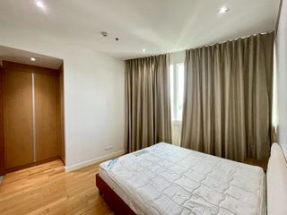For rent 3 bedrooms apartment in Khlong Toei, Bangkok