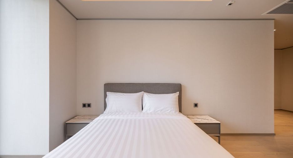 Condo en alquiler de 2 habitaciones en Pathum Wan, Bangkok