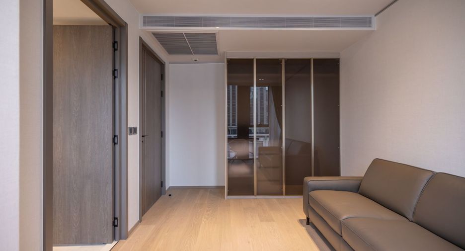 Condo en alquiler de 2 habitaciones en Pathum Wan, Bangkok