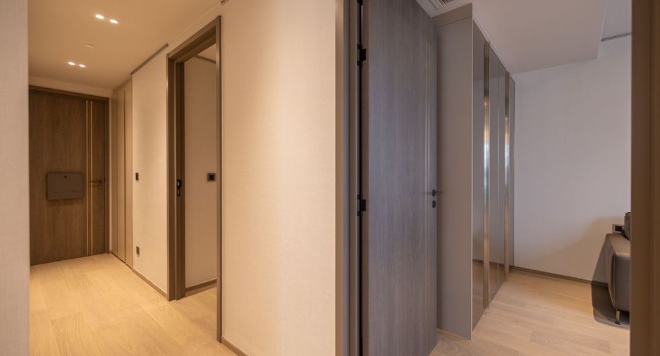 Condo en alquiler de 2 habitaciones en Pathum Wan, Bangkok