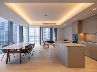 For rent 2 bedrooms condo in Pathum Wan, Bangkok