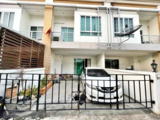 For sale 3 bed townhouse in Mueang Udon Thani, Udon Thani