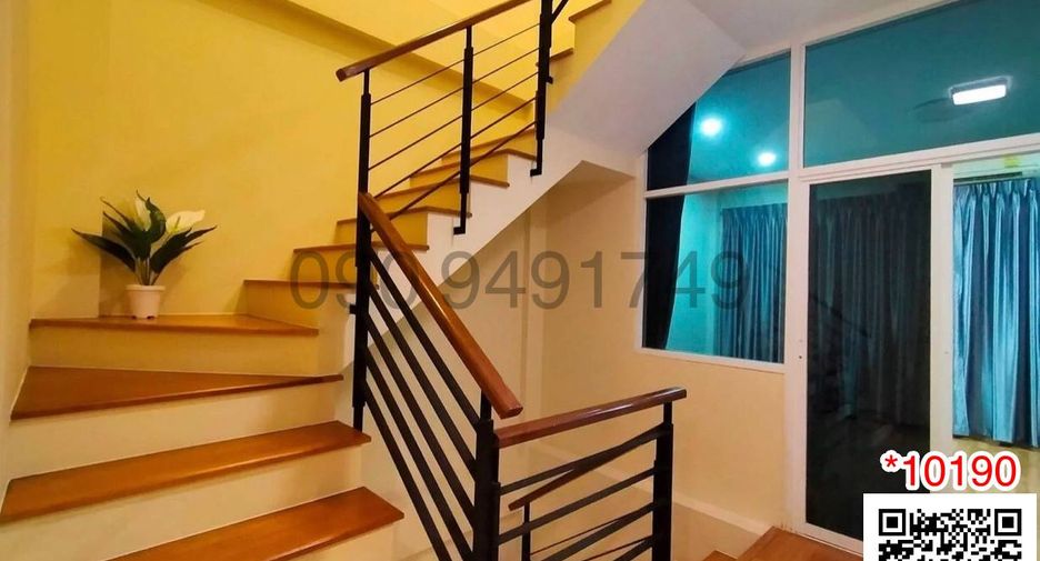 For sale 4 bed townhouse in Min Buri, Bangkok