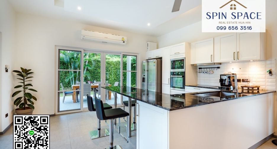 For sale 3 bedrooms villa in Hua Hin, Prachuap Khiri Khan