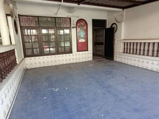 For sale 2 bed townhouse in Don Mueang, Bangkok