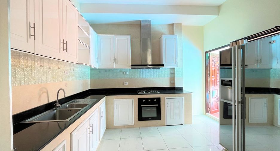 Haus zum Kauf mit 4 Zimmer in Mueang Krabi, Krabi