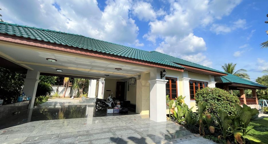For rent そして for sale 4 Beds house in Mueang Krabi, Krabi