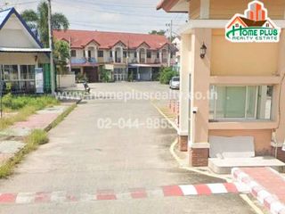 For sale 3 bed townhouse in Mueang Saraburi, Saraburi