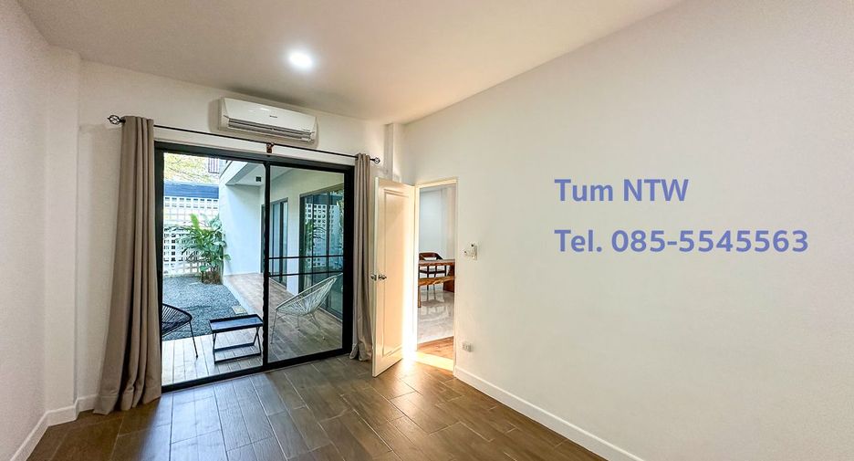 For rent 4 bedrooms house in Mueang Chiang Mai, Chiang Mai