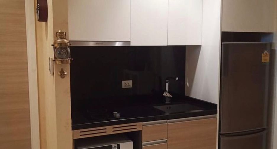 For rent 1 bed condo in Bang Lamung, Chonburi