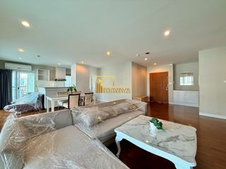 For rent 2 bedrooms apartment in Watthana, Bangkok