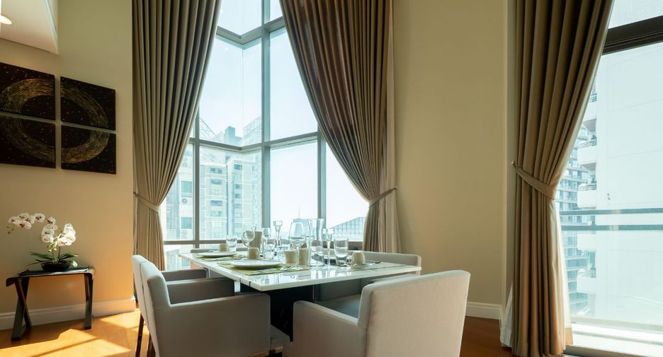 Wohnung zur Miete mit 3 Zimmer in Khlong Toei, Bangkok