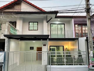 For sale 3 Beds townhouse in Bang Bua Thong, Nonthaburi