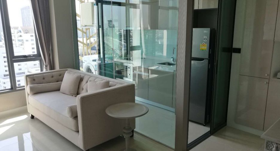 For sale and for rent 1 bed condo in Phra Khanong, Bangkok