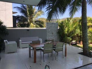 For rent and for sale 3 bedrooms villa in Mueang Phuket, Phuket