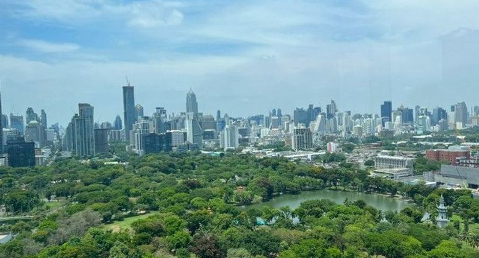 For rent 2 ベッドルーム condo in Sathon, Bangkok