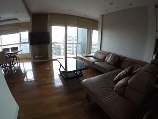 For sale 2 ベッドルーム condo in Khlong San, Bangkok
