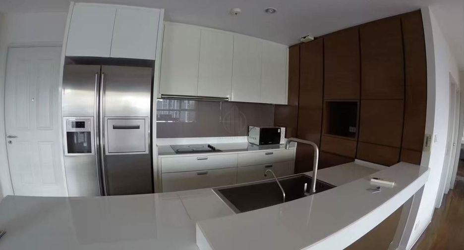 For sale 2 bedrooms condo in Khlong San, Bangkok