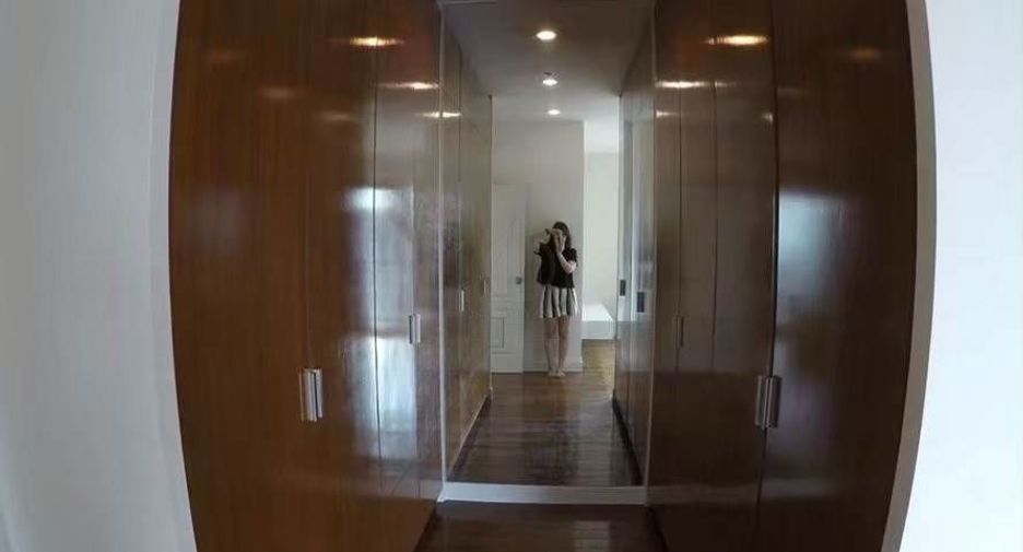 For sale 2 bedrooms condo in Khlong San, Bangkok