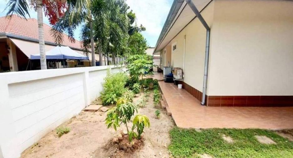 For rent and for sale 3 bed villa in Sattahip, Pattaya