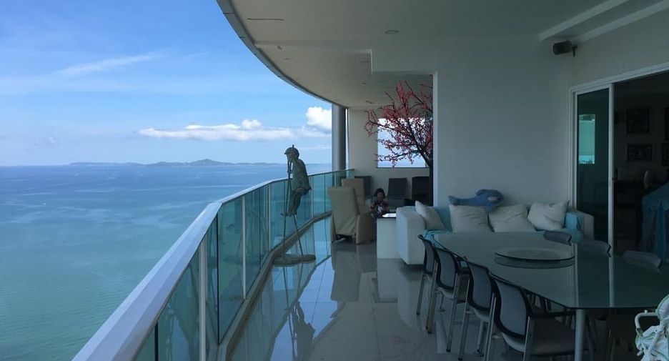 For sale 4 bedrooms condo in Sattahip, Chonburi