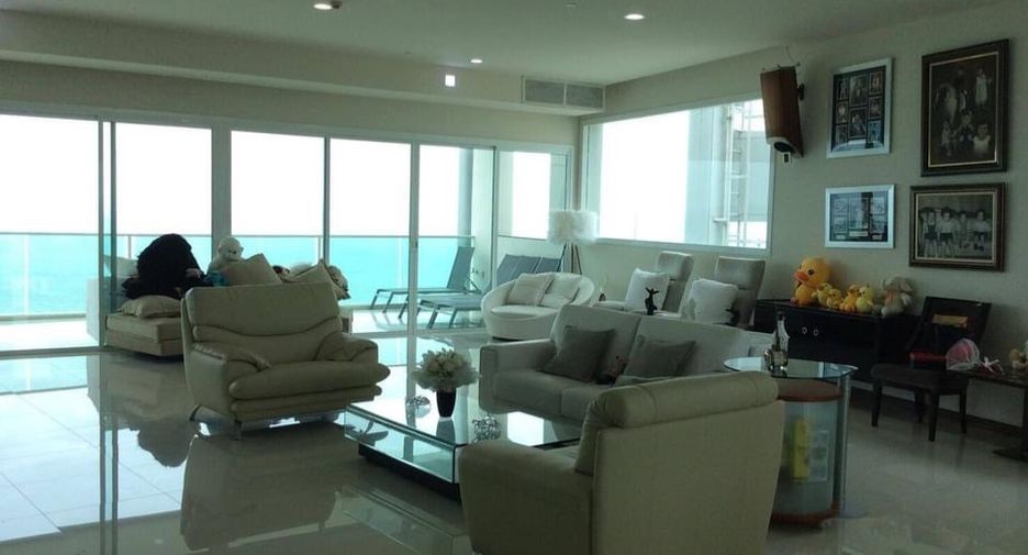 For sale 4 bedrooms condo in Sattahip, Chonburi