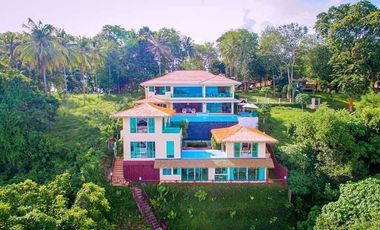 Villa zum Kauf mit Studio in Mueang Phuket, Phuket